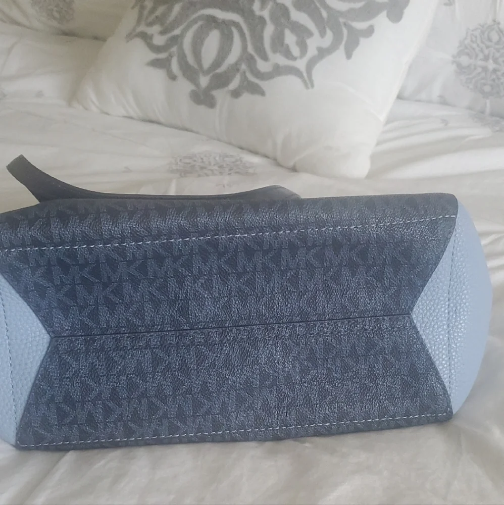 MICHAEL KORS Navy Blue Women's Tote Handbag